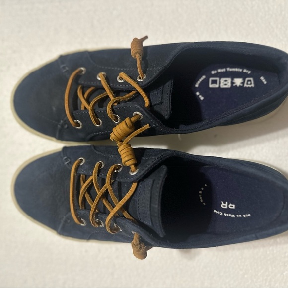 Sperry Navy Blue and Brown Sneakers with Timeless Comfort - Picture 1 of 10